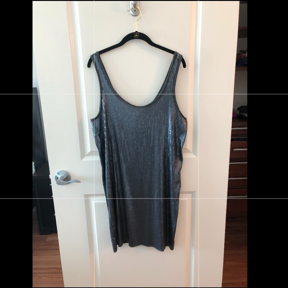 Vince Sequins Metallic Grey Dress Size L